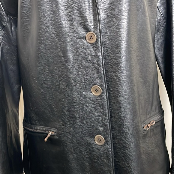 Calvin Klein: Vintage Leather Jacket - Picture 4 of 12